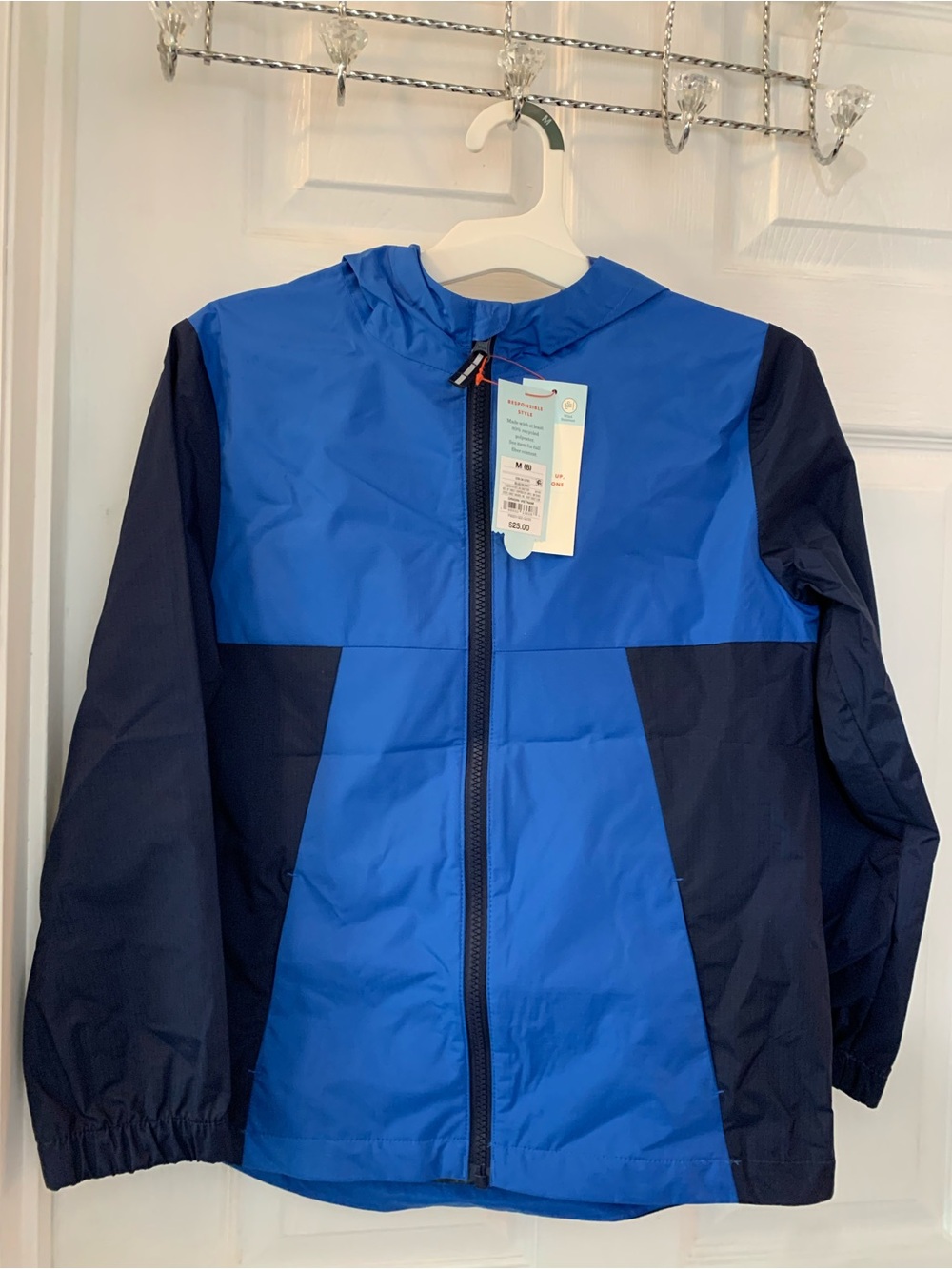 Cat & Jack NWT’s boy’s size medium (8) lightweight rain jacket